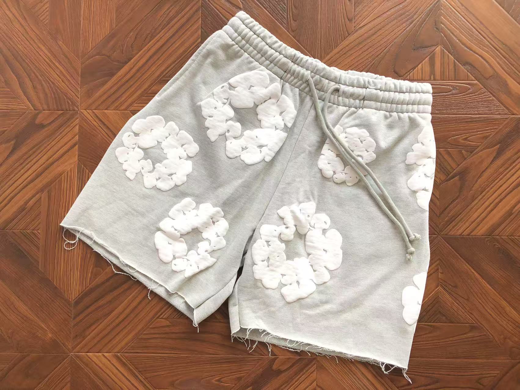 Denim Tears The Cotton Wreath Shorts