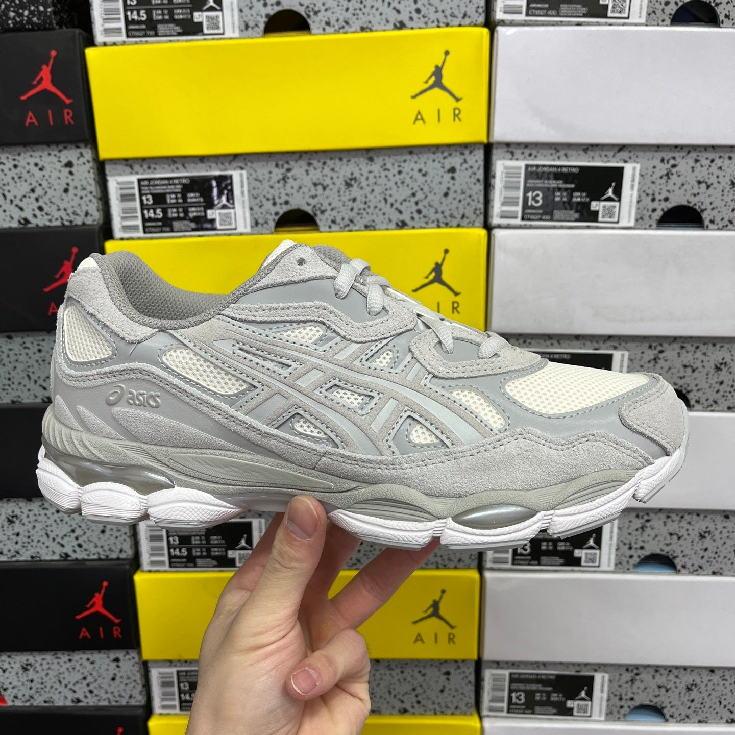 ASICS Gel-NYC Cream & Cloud Grey